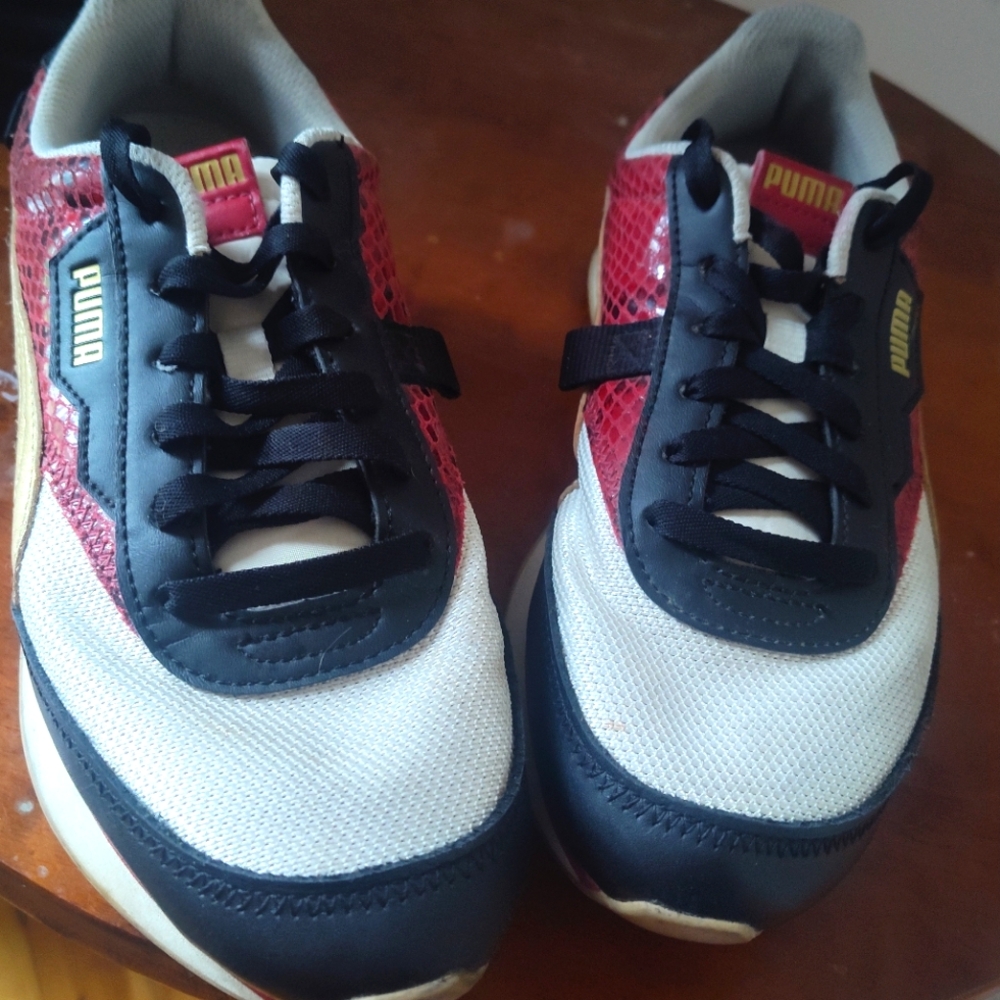 Puma Women's Red and Black Sneakers